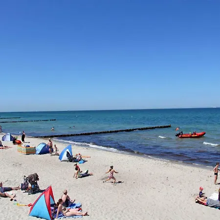 Holiday home Ferienhaus Graal_mueritz 2351